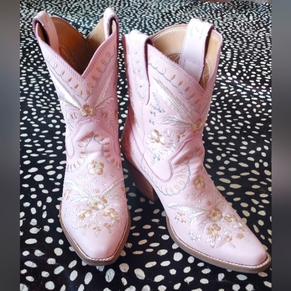 Pink Dingo cowboy western boots 9.5 cowgirl